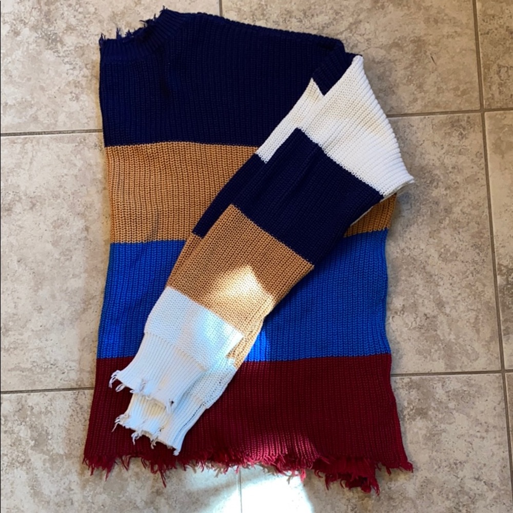 FATE - COLOR BLOCKED SWEATER - Picture 5 of 6